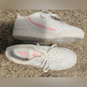 Adidas pink continental 80
